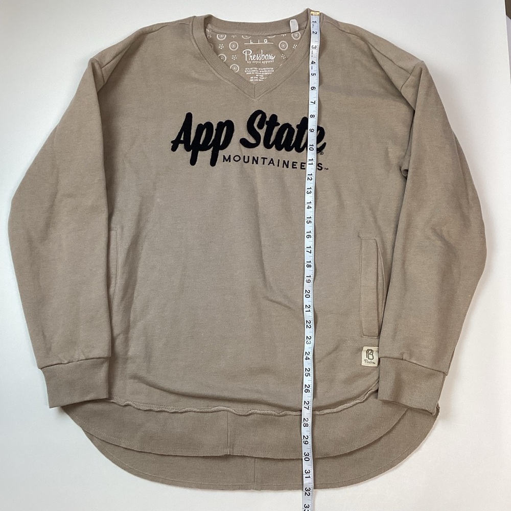 Royce Apparel Women’s Appalachian State Sweatshirt Size L Tan